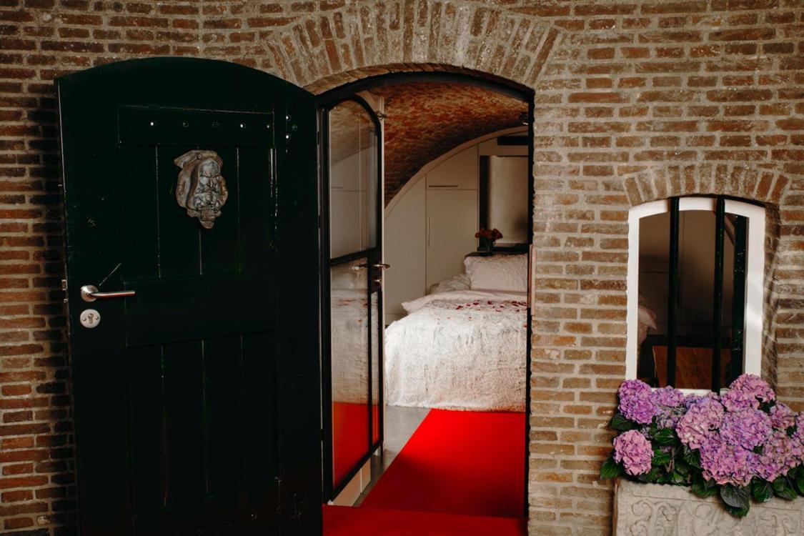 Uki-Hotel Utrecht Dış mekan fotoğraf